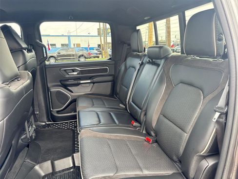 Used 2023 RAM 1500 Laramie AWD/4WD image 25