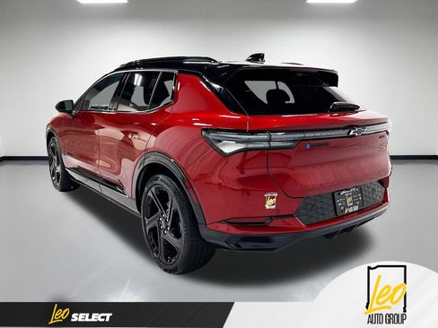 Used 2026 Chevrolet Equinox EV RS w/ Convenience Package II FWD image 9