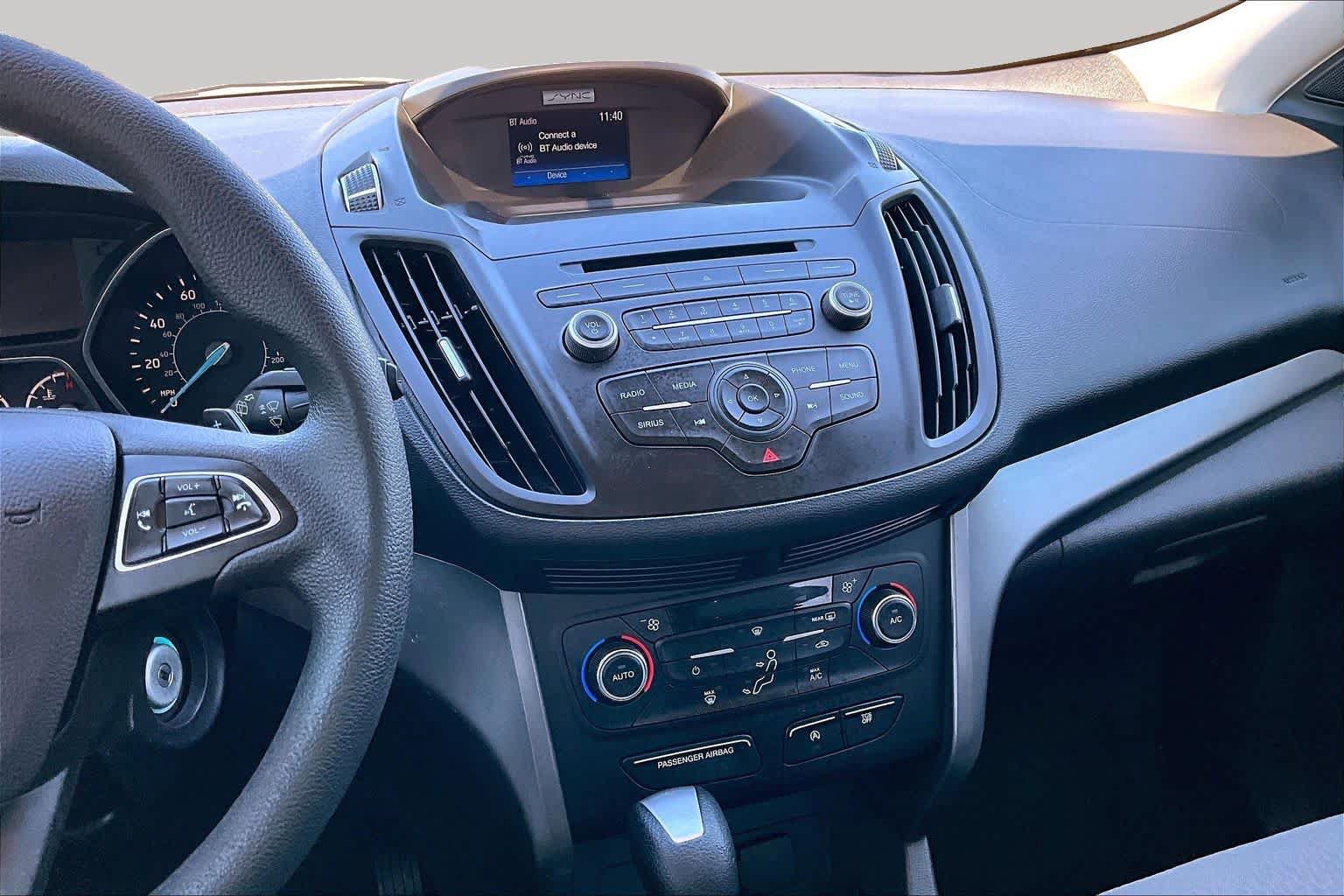 Used 2017 Ford Escape SE FWD image 7