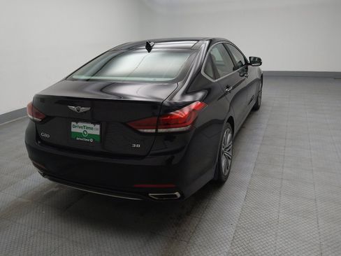 Used 2018 Genesis G80 3.8 w/ Option Group 03 image 9