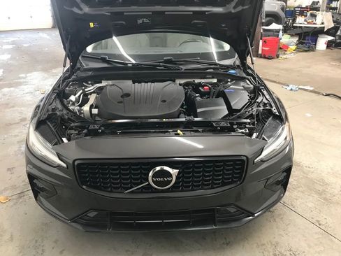 Used 2024 Volvo S60 B5 Core w/ Climate Package image 34