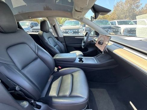 Used 2023 Tesla Model Y Long Range AWD/4WD image 8