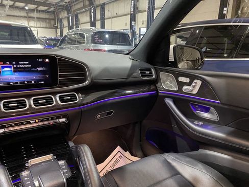 Certified 2023 Mercedes-Benz GLS 450 4MATIC image 4