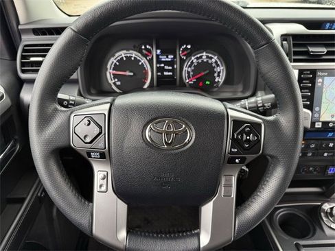 Used 2022 Toyota 4Runner Limited image 13