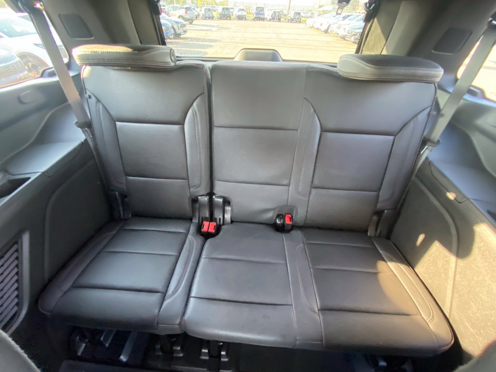 Used 2023 Chevrolet Tahoe High Country w/ Premium Package AWD/4WD image 28