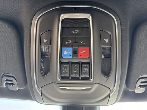 New 2026 Jeep Grand Wagoneer Limited AWD/4WD image 27