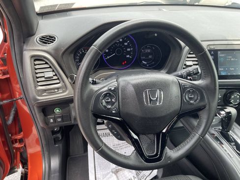 Used 2020 Honda HR-V Sport image 15