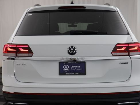 Used 2023 Volkswagen Atlas SE w/ Panoramic Sunroof Package image 15