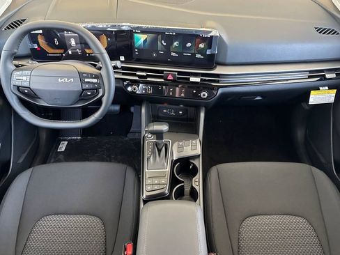 New 2026 Kia Sportage LX AWD/4WD image 13