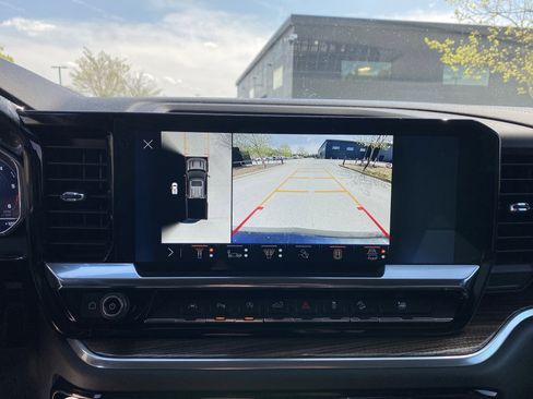 Used 2025 Chevrolet Silverado 1500 RST image 34