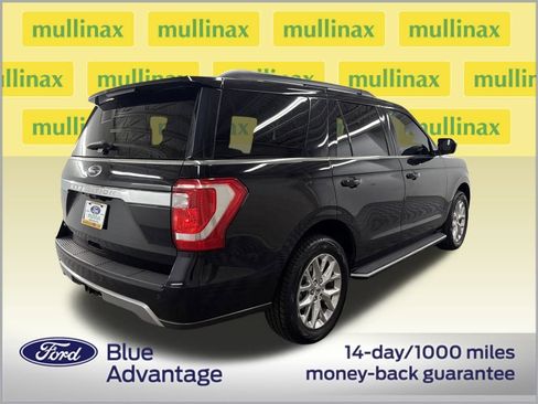 Certified 2020 Ford Expedition XLT w/ Equipment Group 202A image 3