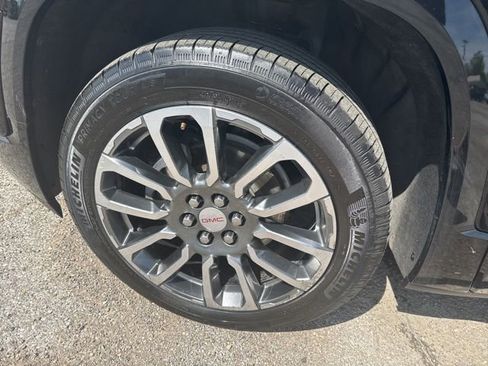 Used 2020 GMC Acadia Denali w/ Trailering Package image 17