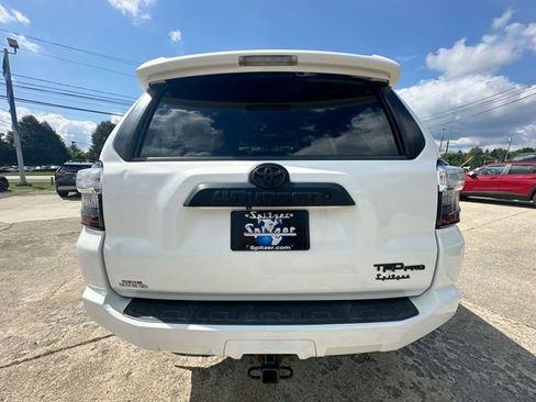 Used 2017 Toyota 4Runner SR5 Premium AWD/4WD image 34