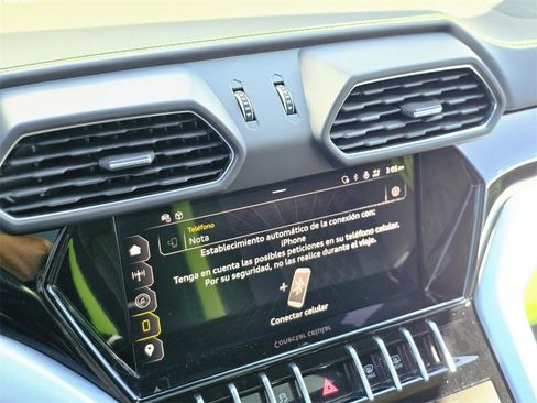 Used 2024 Lamborghini Urus S image 25