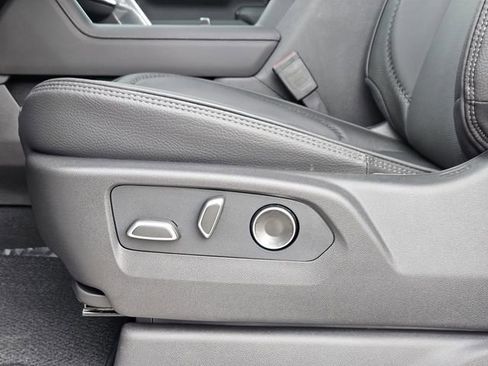 New 2026 GMC Sierra 3500 Denali w/ Denali Reserve Package image 18