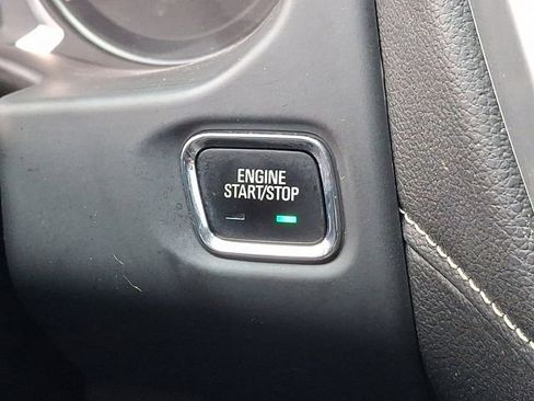 Used 2023 GMC Acadia SLE w/ Driver Convenience Package image 25