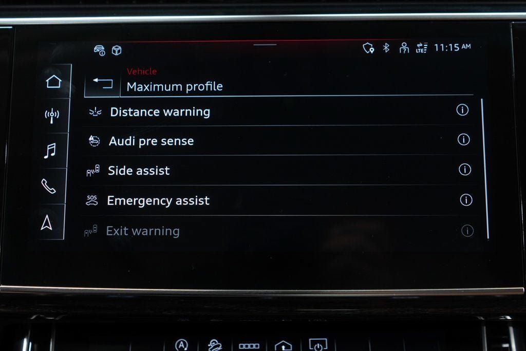 Used 2023 Audi Q7 2.0T Premium w/ Convenience Package AWD/4WD image 33