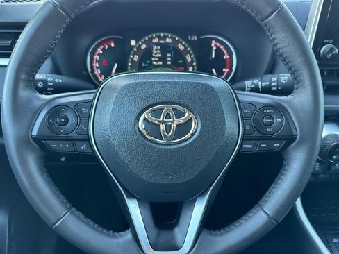Used 2025 Toyota RAV4 XLE w/ Weather Package image 16