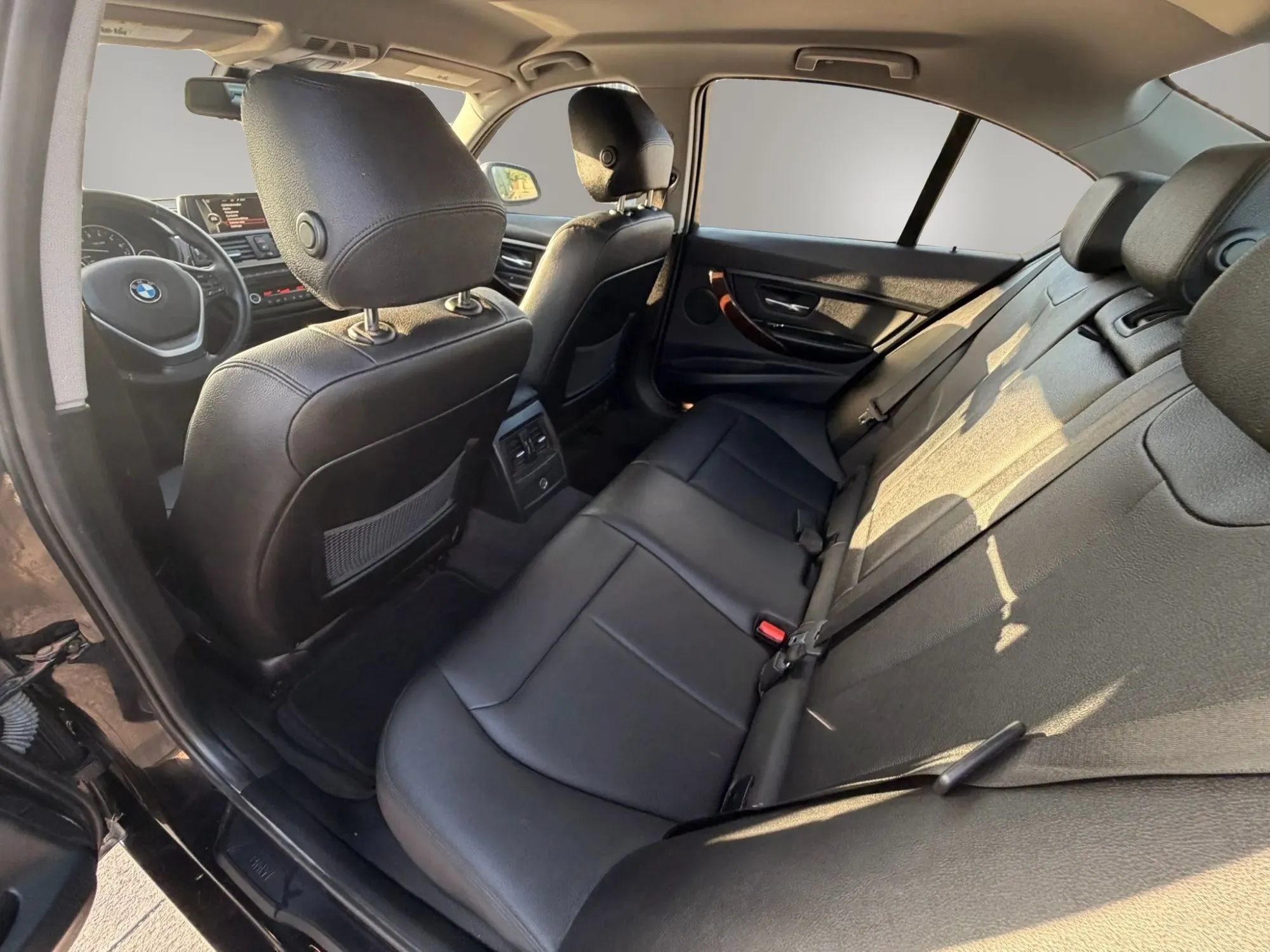Used 2014 BMW 328i Sedan RWD image 19