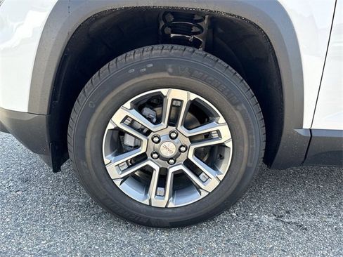 New 2026 GMC Terrain Elevation w/ LPO, Floor Liner Package image 32