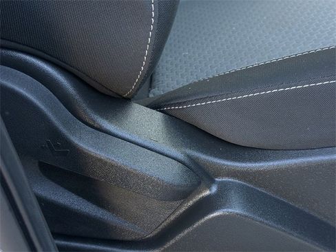 Used 2019 Ford Escape SE image 31