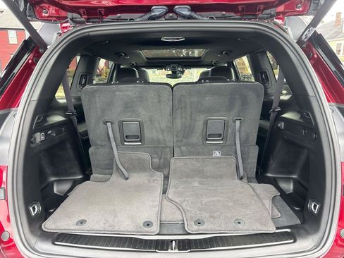 Used 2024 Jeep Grand Cherokee L Limited image 13