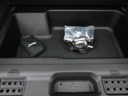 Used 2020 Jeep Wrangler Unlimited Rubicon image 24