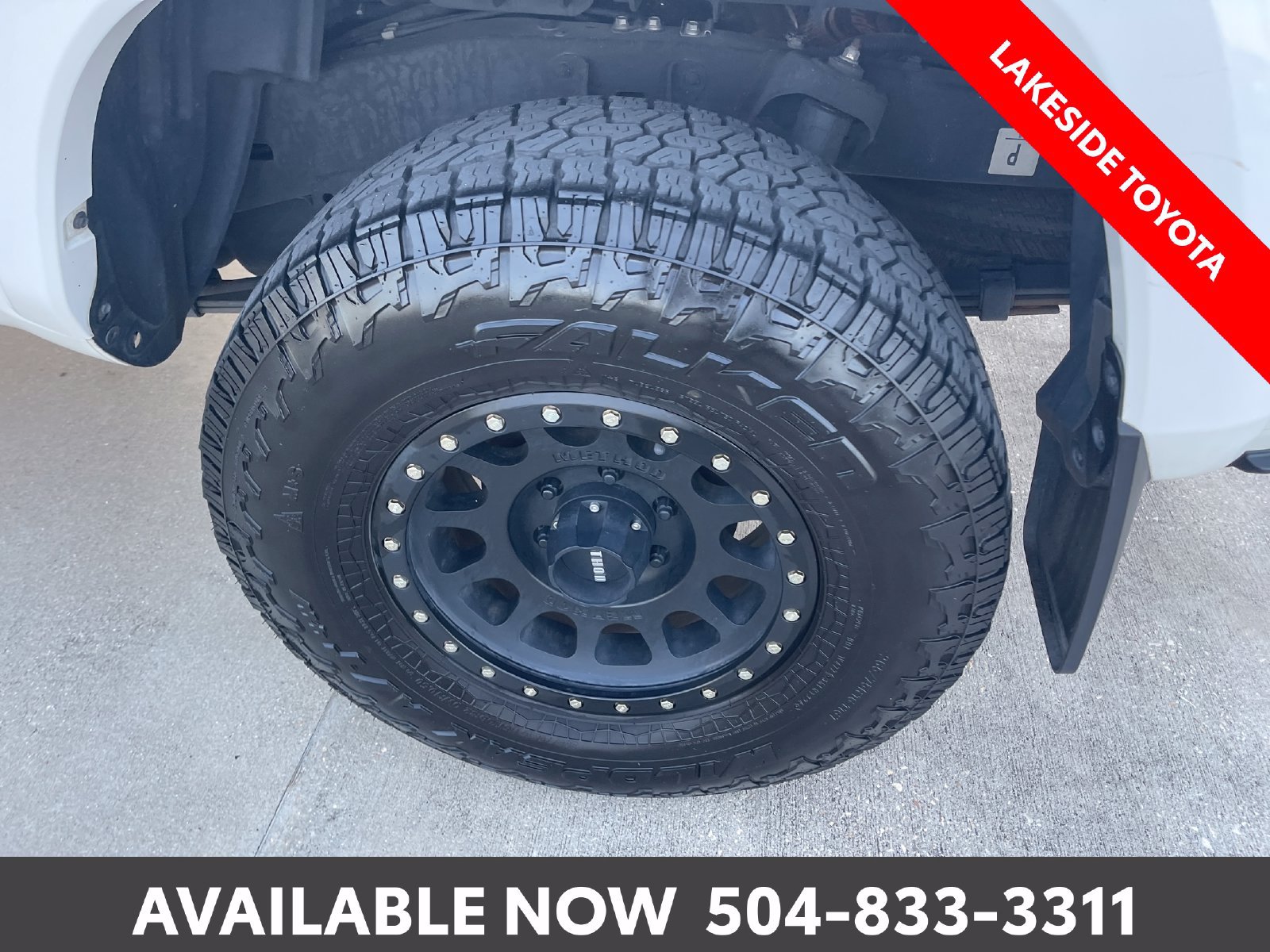 Used 2022 Toyota Tacoma SR5 RWD image 12