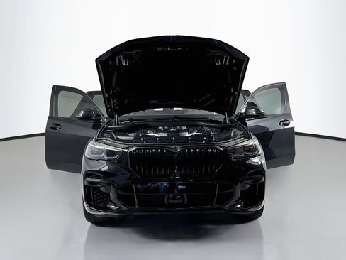 Used 2022 BMW X5 M50i AWD/4WD image 26
