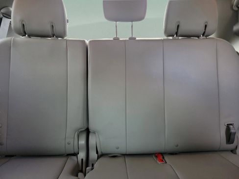 Used 2020 Toyota Sienna XLE image 22
