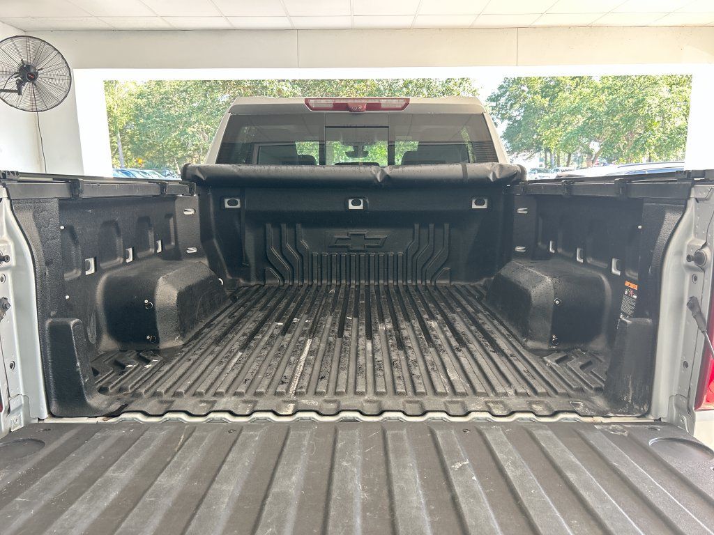 Used 2021 Chevrolet Silverado 1500 LTZ w/ Technology Package RWD image 40