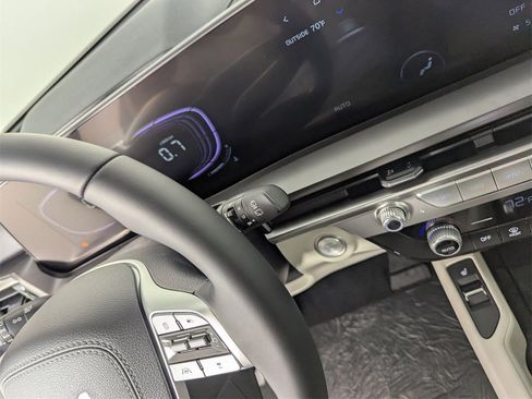 New 2025 Kia Telluride S image 21