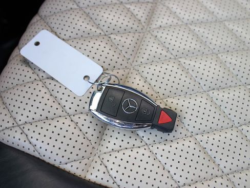 Used 2015 Mercedes-Benz G 63 AMG 4MATIC image 50