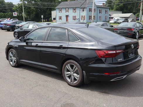 Used 2021 Volkswagen Jetta R-Line w/ R-Line Cold Weather Package FWD image 7