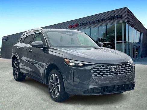 Certified 2025 Audi Q5 Premium Plus w/ Premium Plus image 7