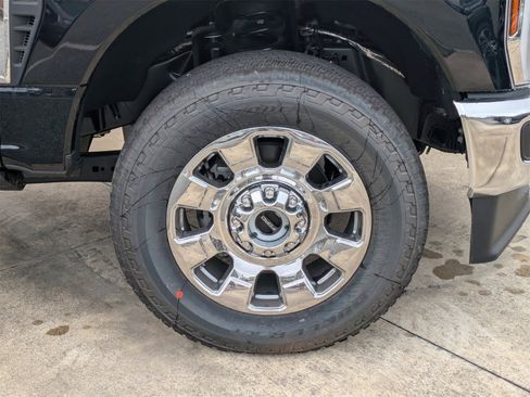 New 2025 Ford F250 King Ranch w/ Chrome Package image 11