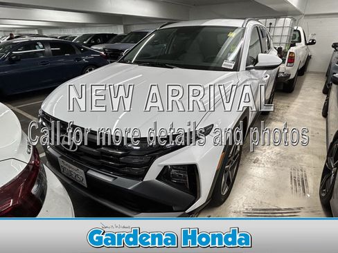 Used 2025 Hyundai Tucson SEL FWD image 1