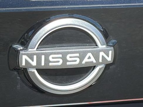 Certified 2025 Nissan Kicks SV image 28