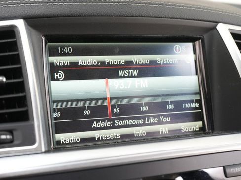 Used 2016 Mercedes-Benz GL 550 4MATIC image 54