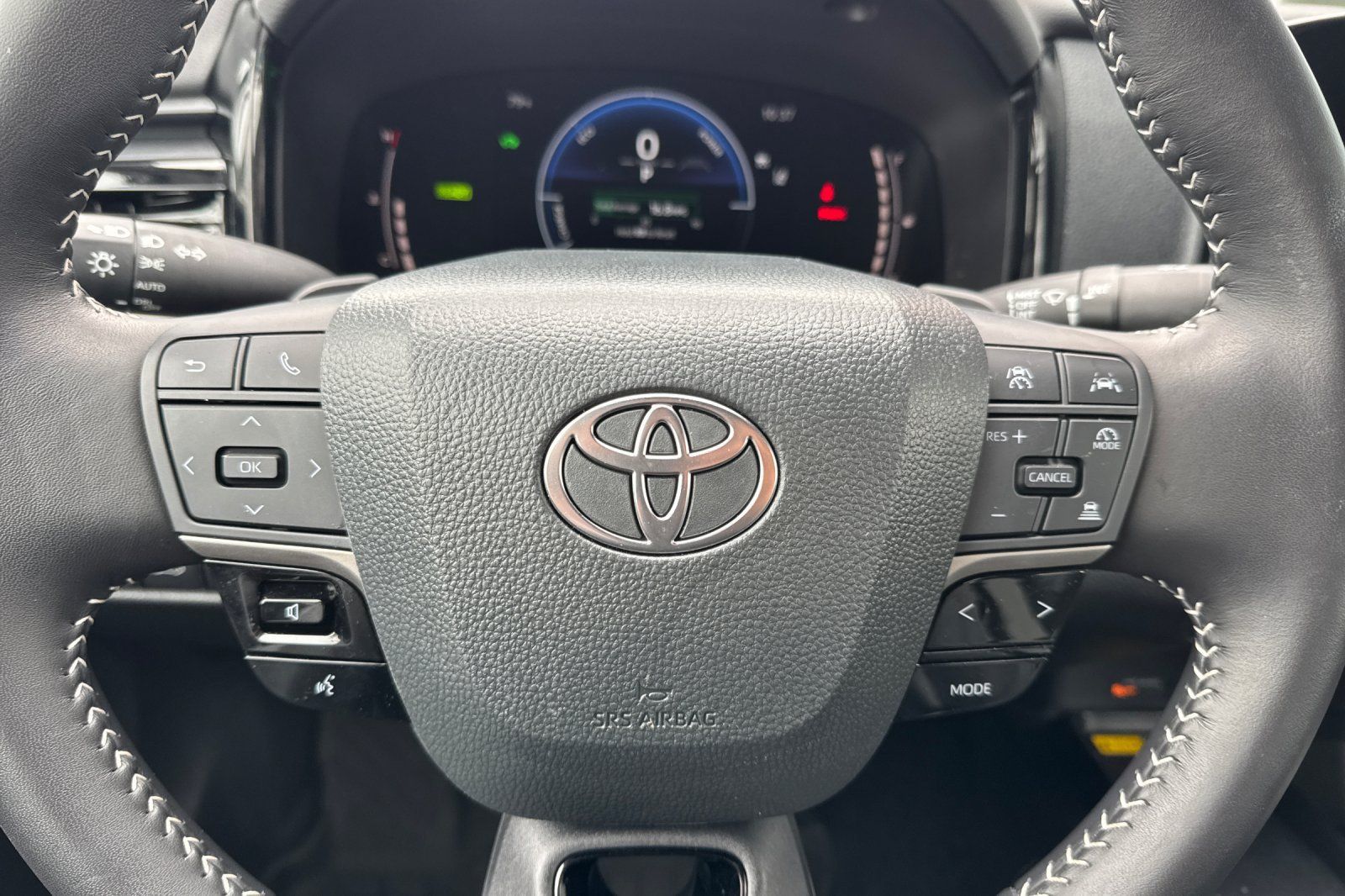 Used 2026 Toyota Camry SE w/ Convenience Package FWD image 29