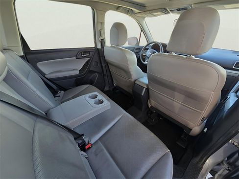 Used 2016 Subaru Forester 2.5i Touring w/ Popular Package #2 image 19
