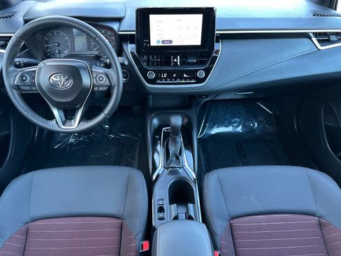 Used 2025 Toyota Corolla SE w/ Convenience Package image 14