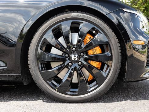 Used 2026 Bentley Continental GT AWD/4WD image 6