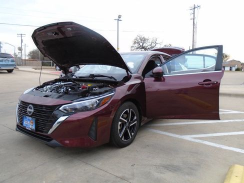 Used 2024 Nissan Sentra SV image 26