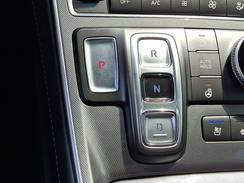 Used 2023 Hyundai Santa Fe Calligraphy AWD/4WD image 16