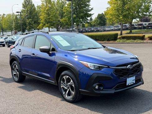 Used 2024 Subaru Crosstrek 2.0i Premium AWD/4WD image 2
