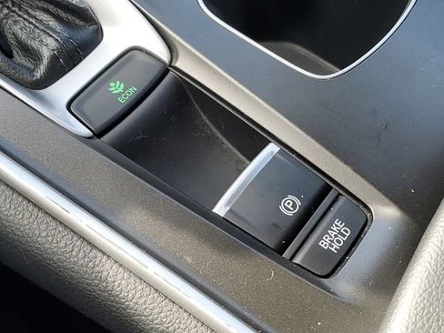 Used 2020 Honda Accord LX image 19