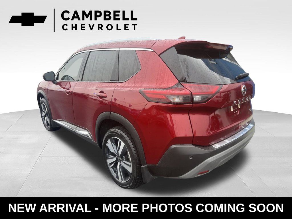 Used 2021 Nissan Rogue SL FWD image 3