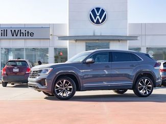 New 2026 Volkswagen Atlas Cross Sport SEL Premium R-Line video 1