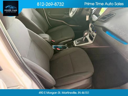 Used 2015 Ford Fiesta SE FWD image 13